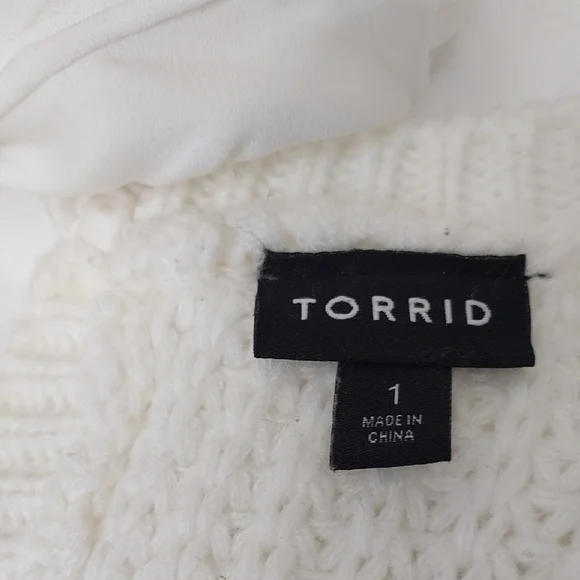 Torrid White Cable Knit Sweater Open Keyhole Tie Back 1X - Picture 5 of 11